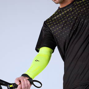 NO STRAIN Sleeve